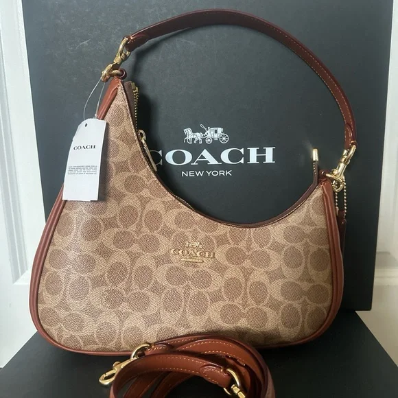 NWT coach!! Twisted Teri Shoulder Bag In Signature Canvas - Picture 2 of 8